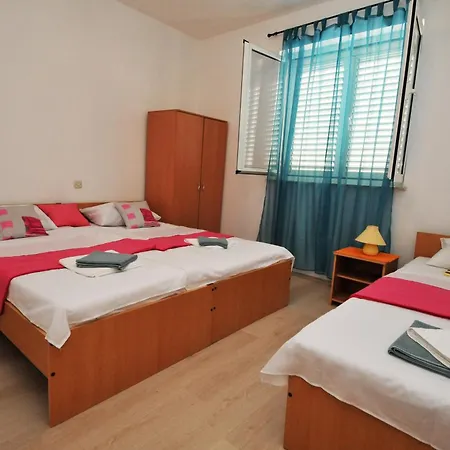 Sea Star Apartman Mlini